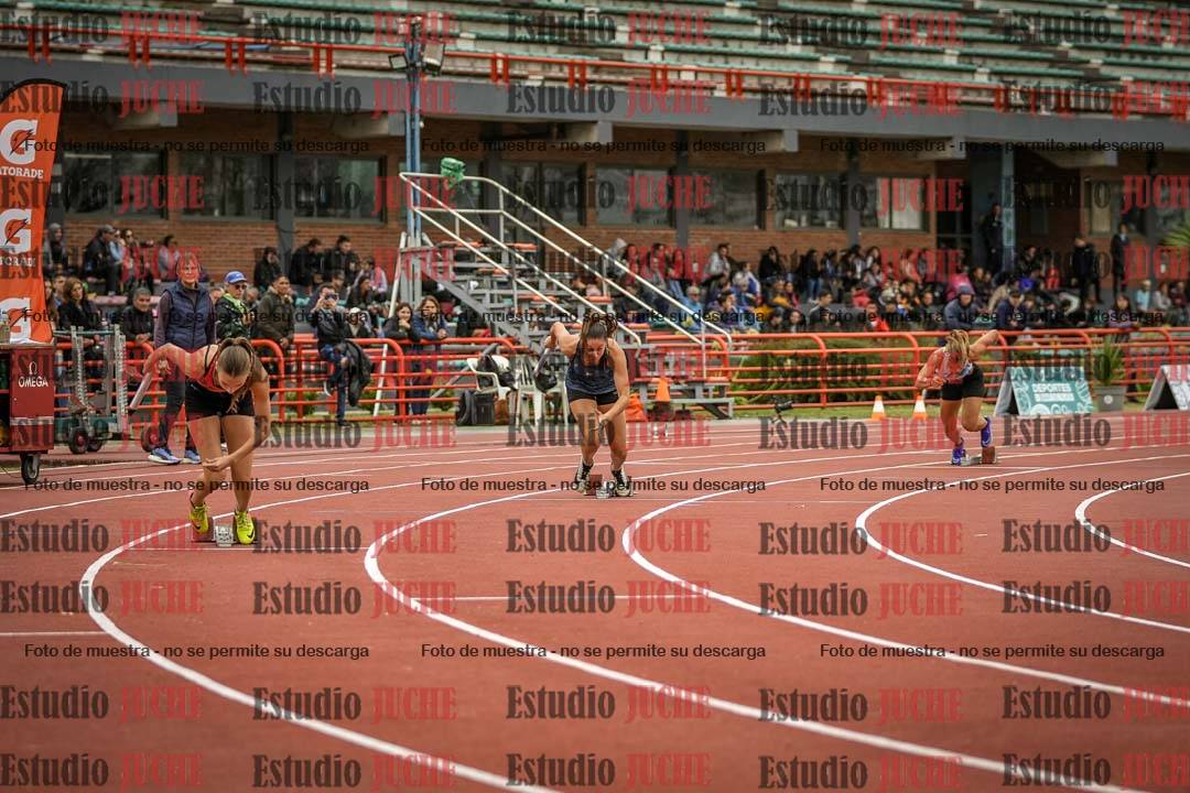 Fotos de las postas 4x100 m de mujeres