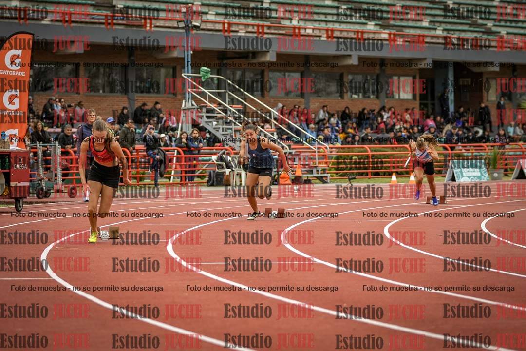 Fotos de las postas 4x100 m de mujeres