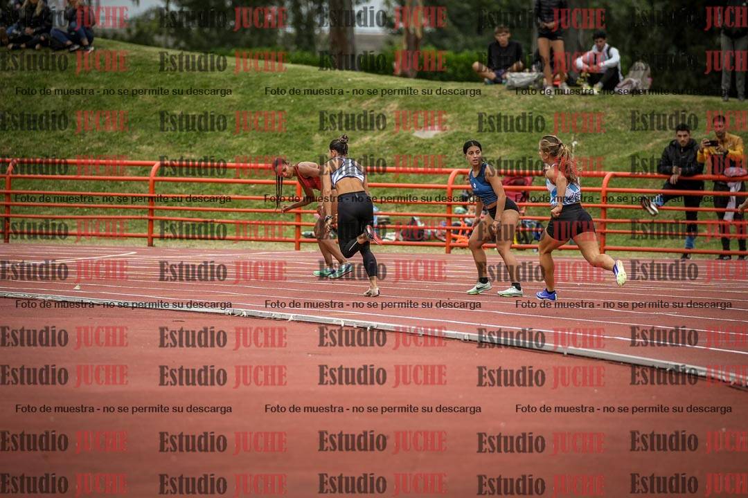 Fotos de las postas 4x100 m de mujeres