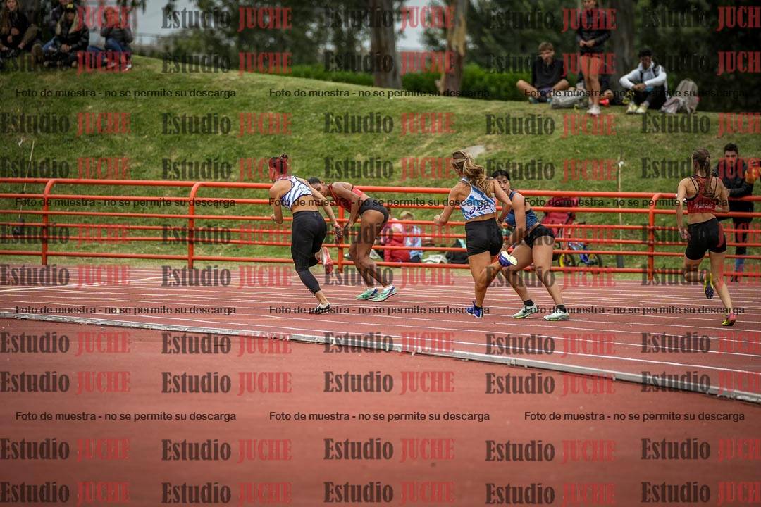 Fotos de las postas 4x100 m de mujeres