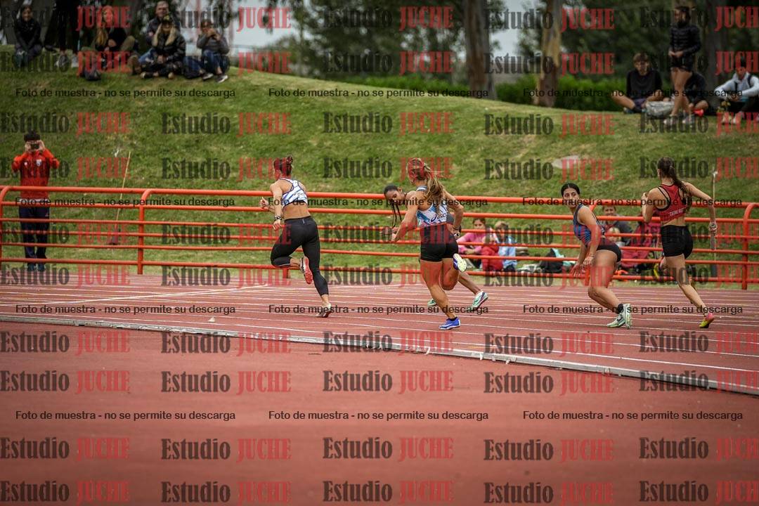 Fotos de las postas 4x100 m de mujeres