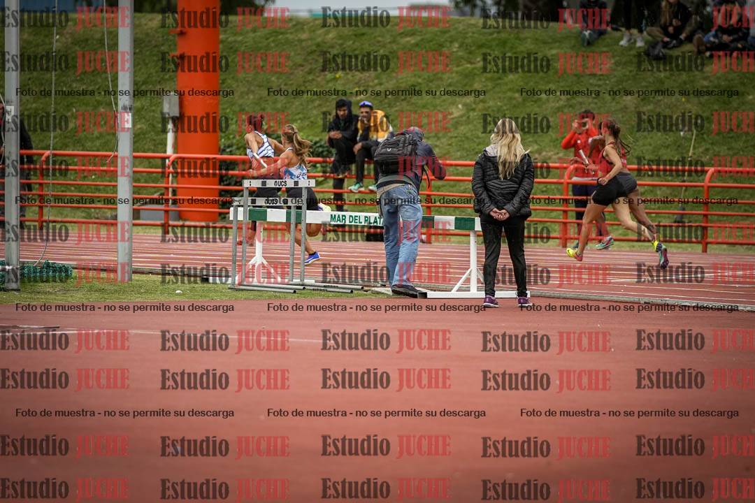 Fotos de las postas 4x100 m de mujeres