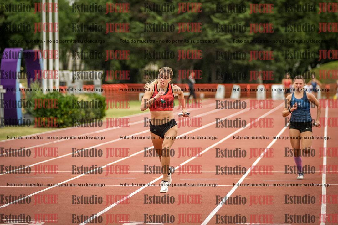 Fotos de las postas 4x100 m de mujeres