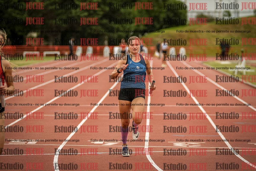 Fotos de las postas 4x100 m de mujeres