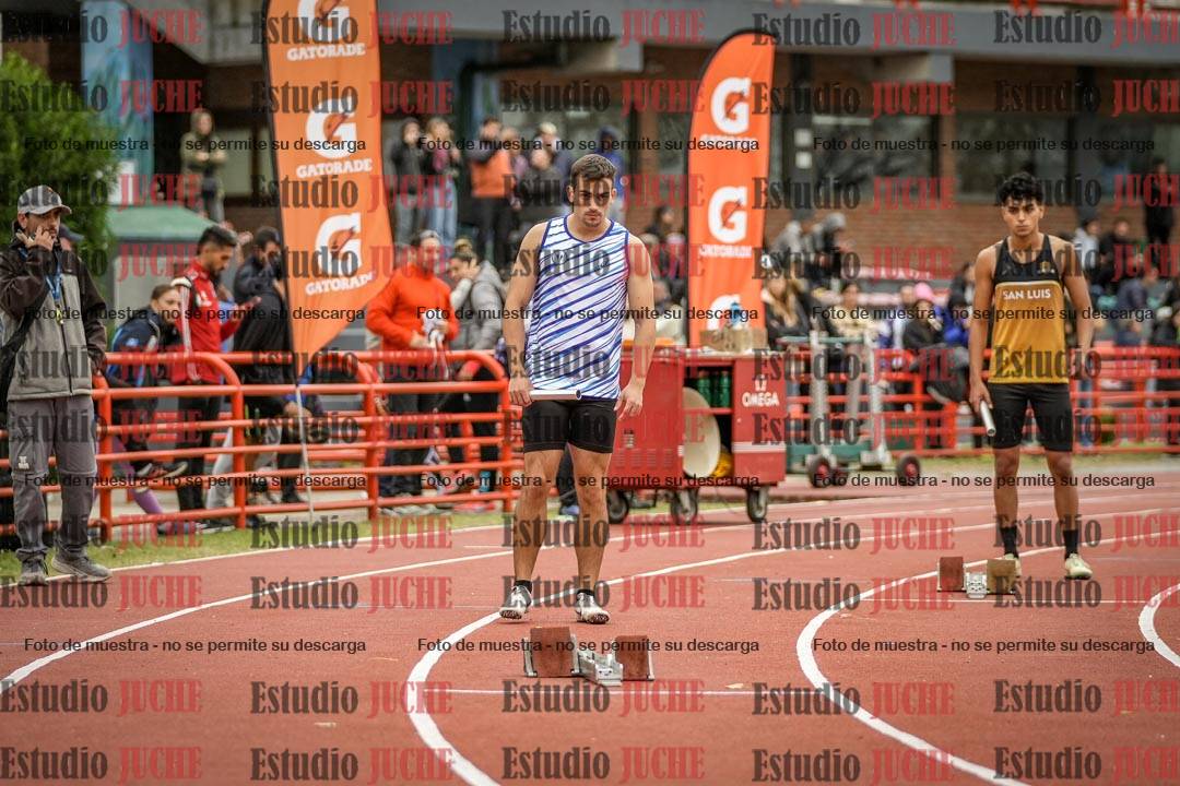 Fotos de las postas 4x100 m de varones