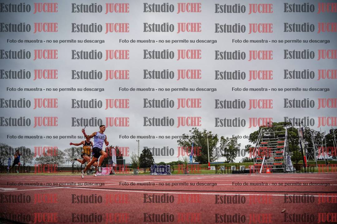 Fotos de las postas 4x100 m de varones