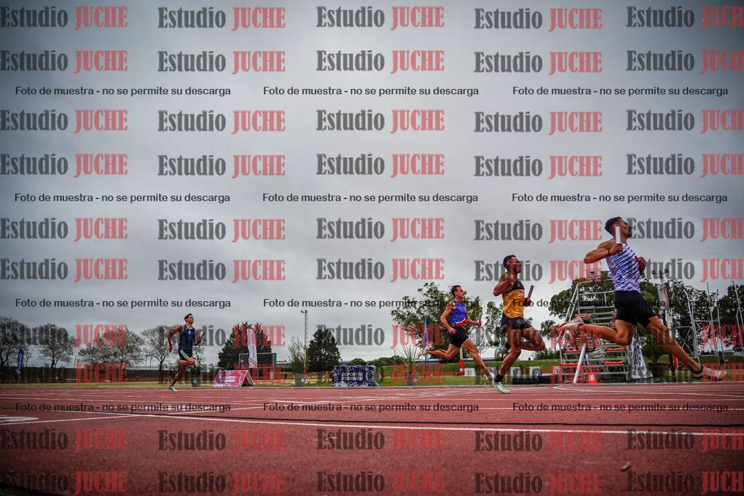 Fotos de las postas 4x100 m de varones