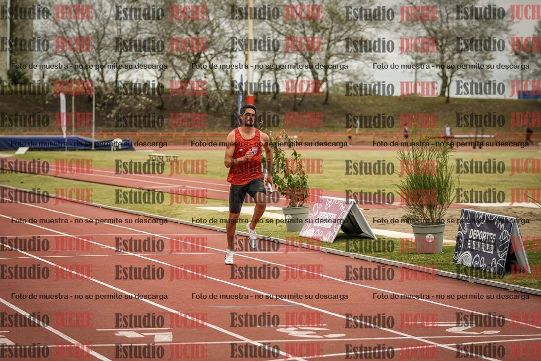 Fotos de las postas 4x100 m de varones