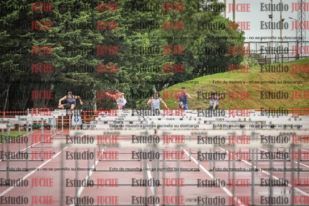 Fotos de los 110 m con vallas de varones - decatlón 6