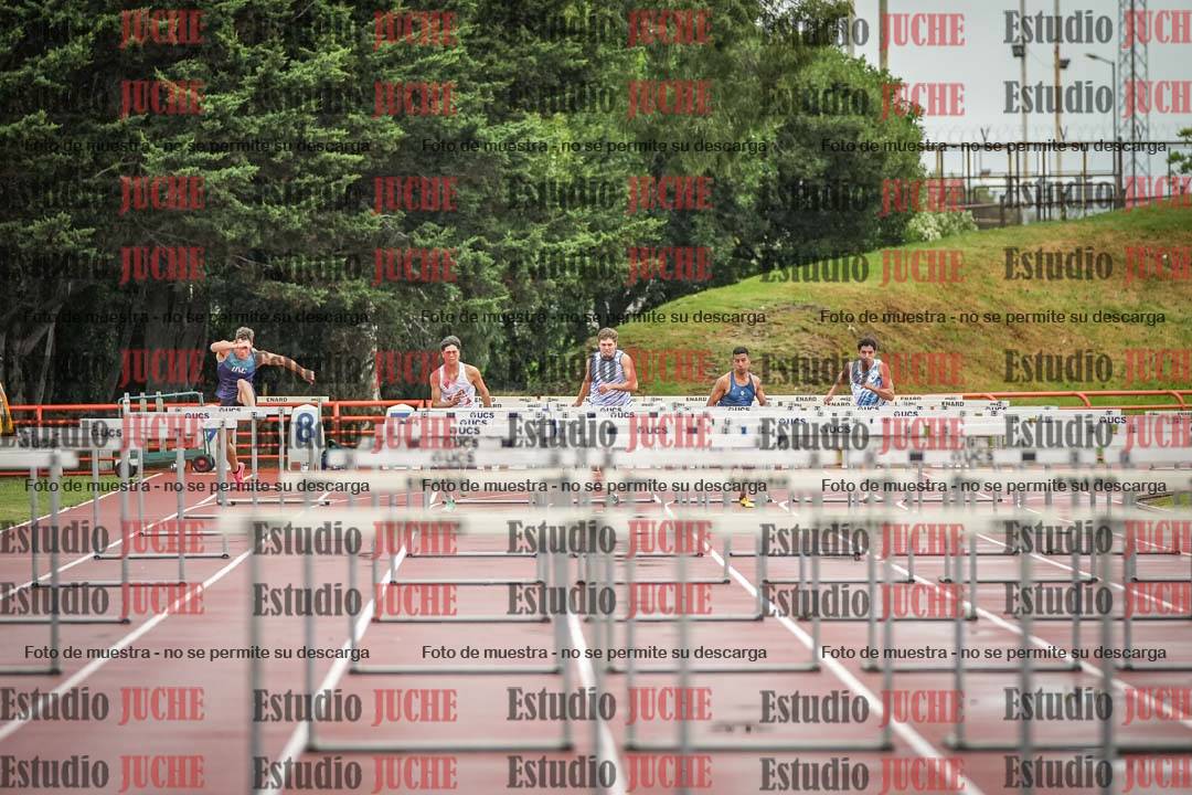 Fotos de los 110 m con vallas de varones - decatlón 6