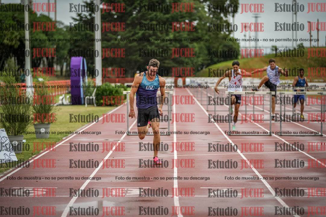 Fotos de los 110 m con vallas de varones - decatlón 6