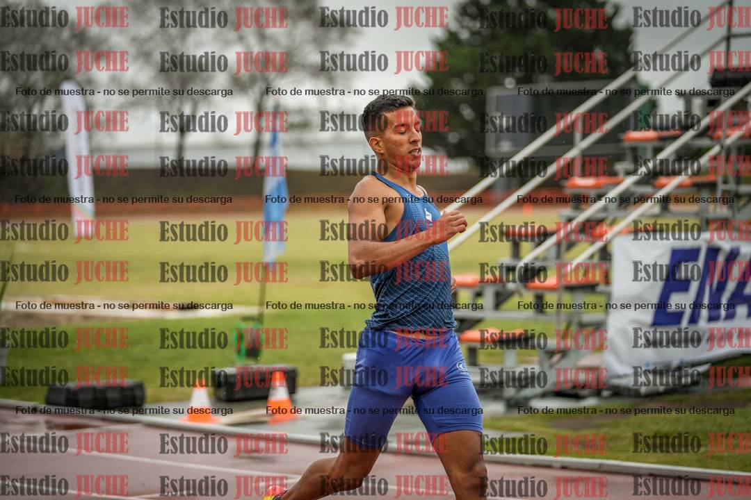 Fotos de los 110 m con vallas de varones - decatlón 6