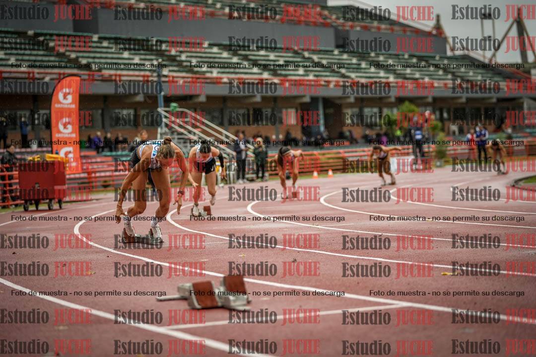 Fotos de los 400 m con vallas de mujeres