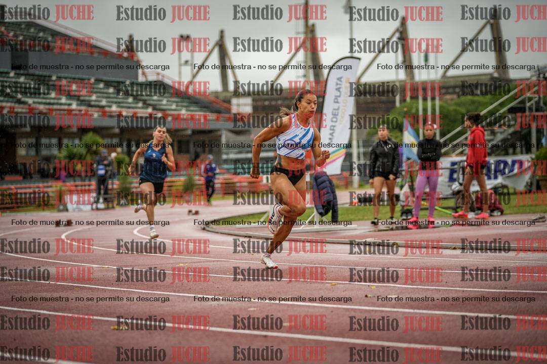 Fotos de los 400 m con vallas de mujeres