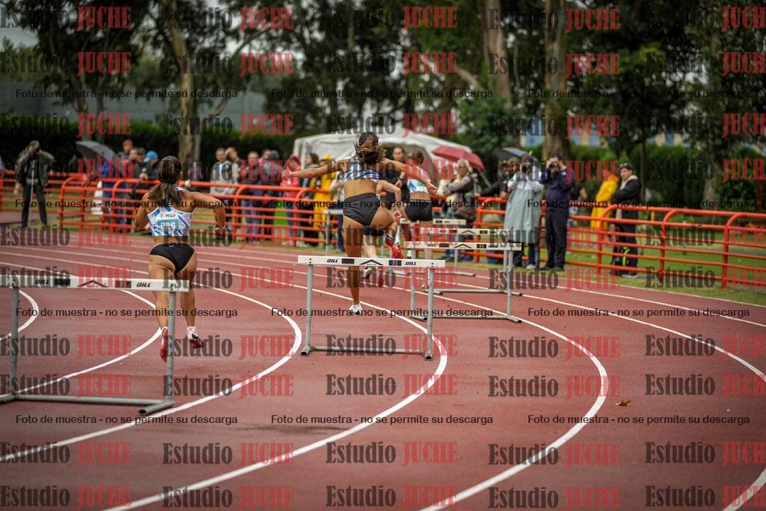 Fotos de los 400 m con vallas de mujeres