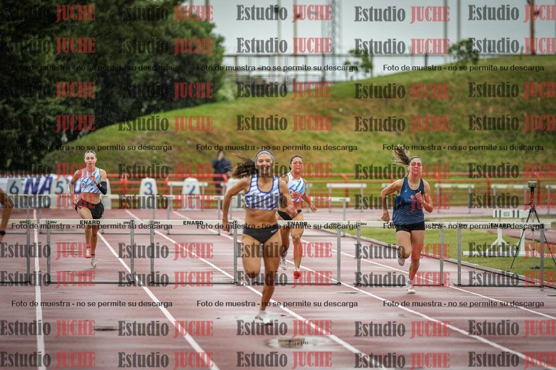Fotos de los 400 m con vallas de mujeres