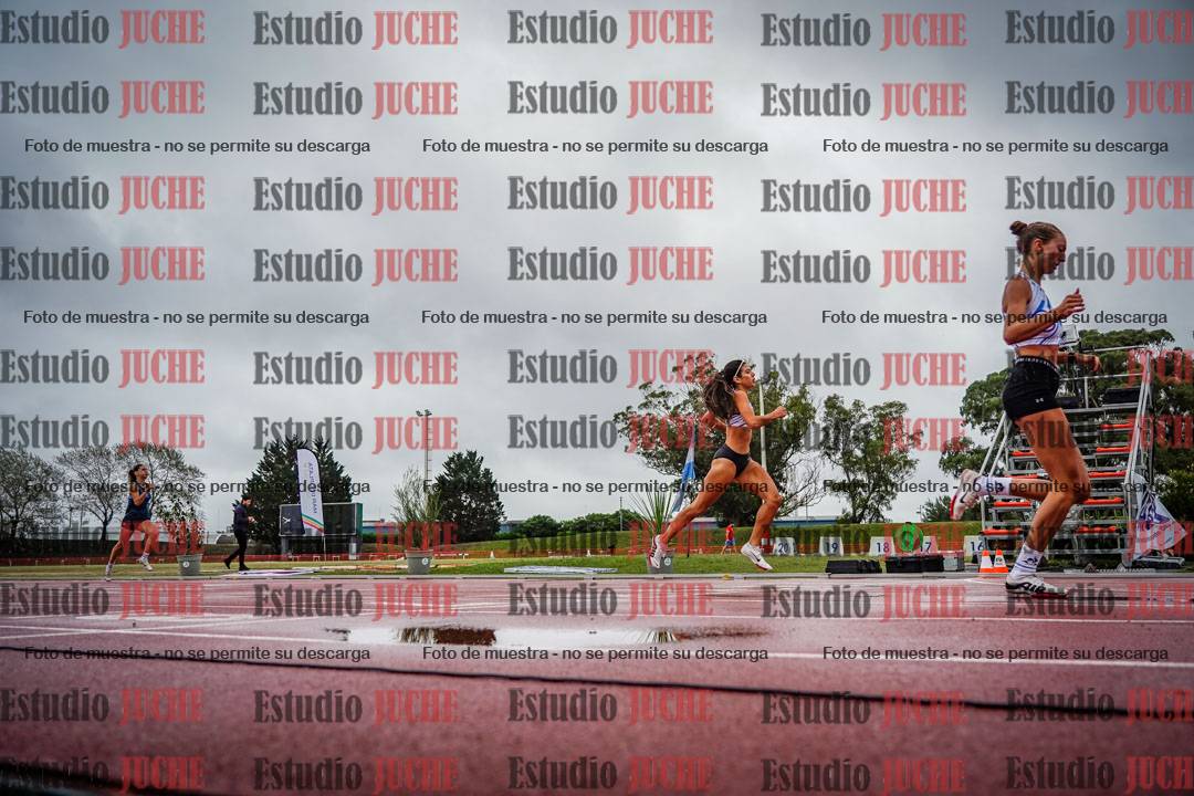 Fotos de los 400 m con vallas de mujeres