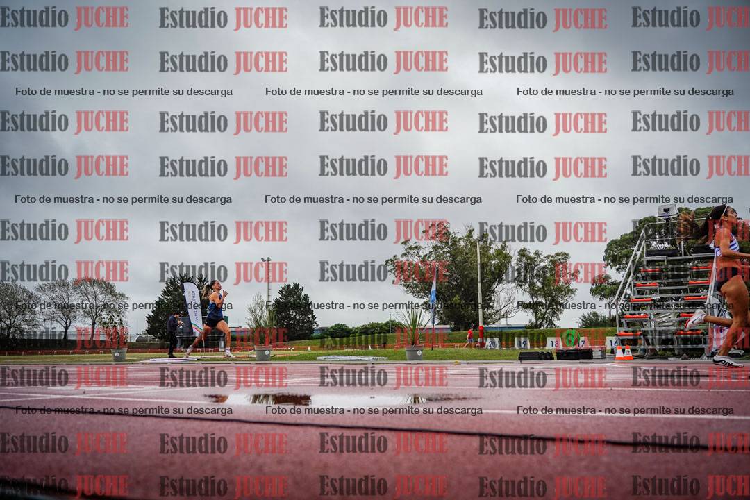 Fotos de los 400 m con vallas de mujeres