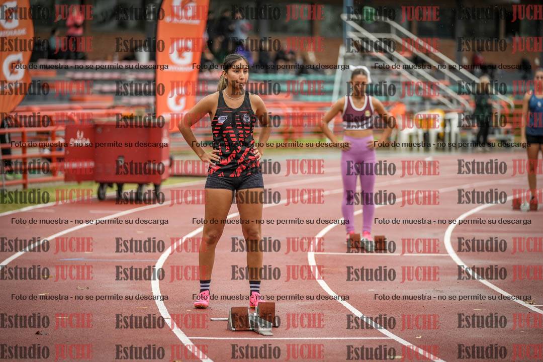 Fotos de los 400 m con vallas de mujeres
