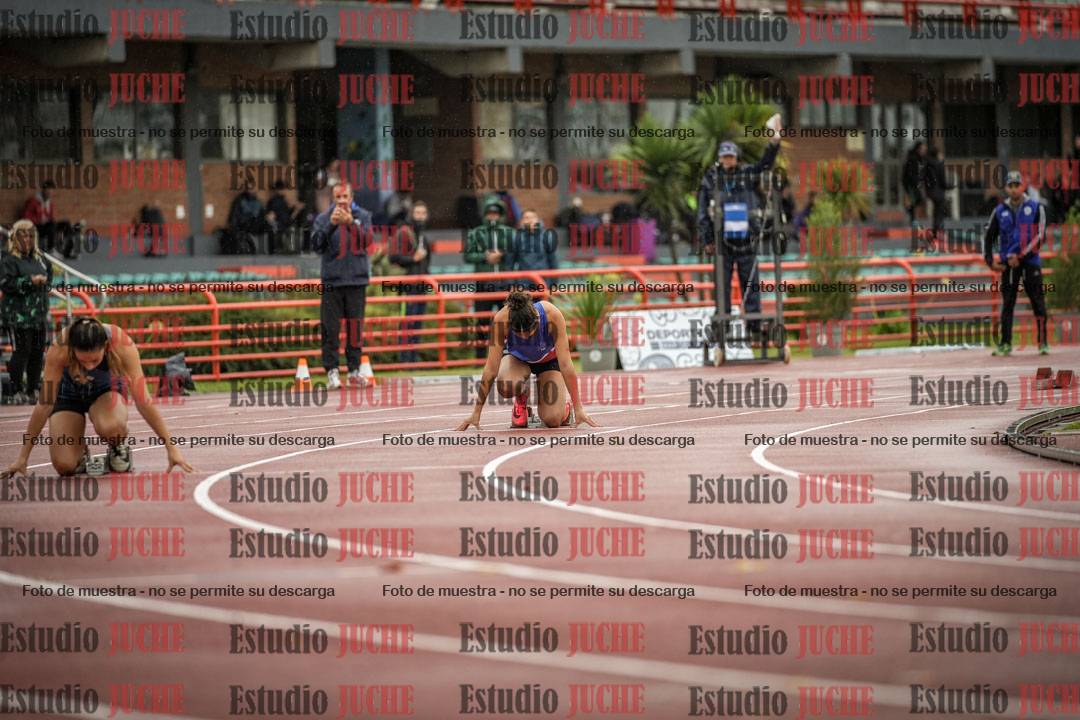 Fotos de los 400 m con vallas de mujeres