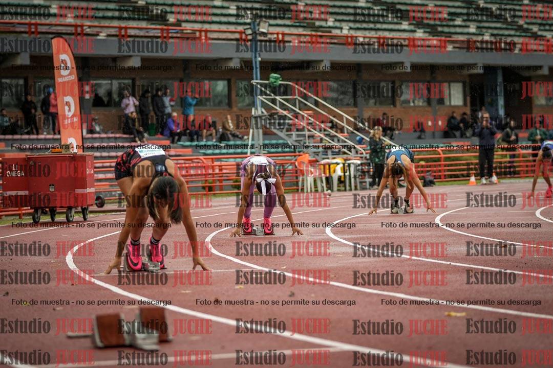 Fotos de los 400 m con vallas de mujeres