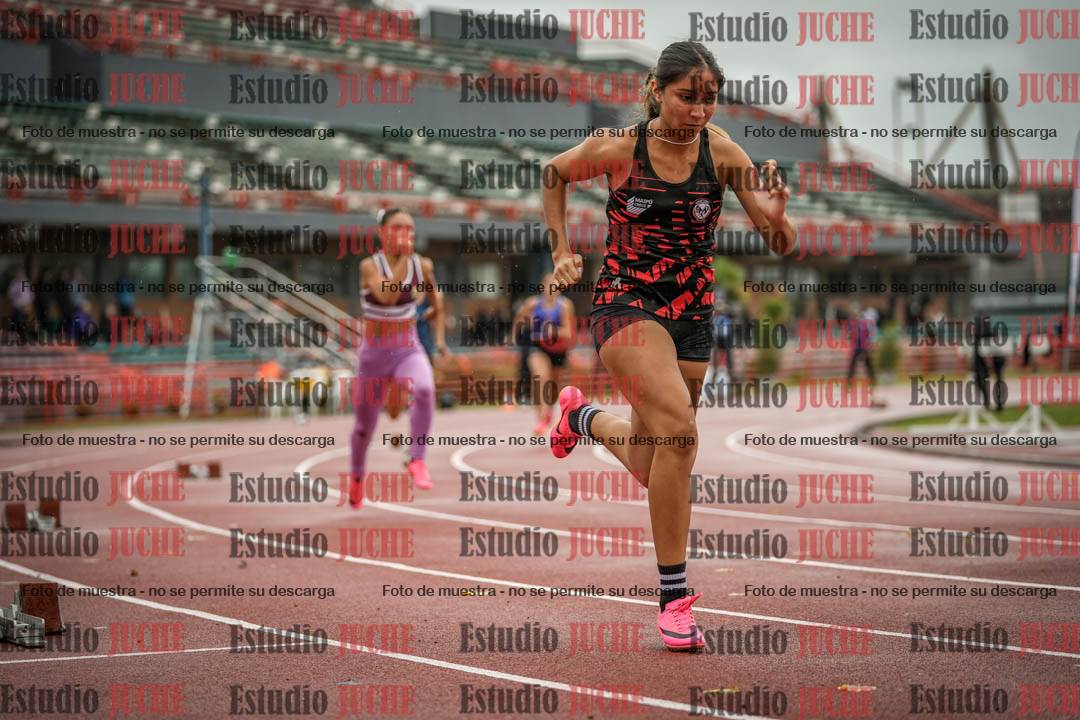 Fotos de los 400 m con vallas de mujeres