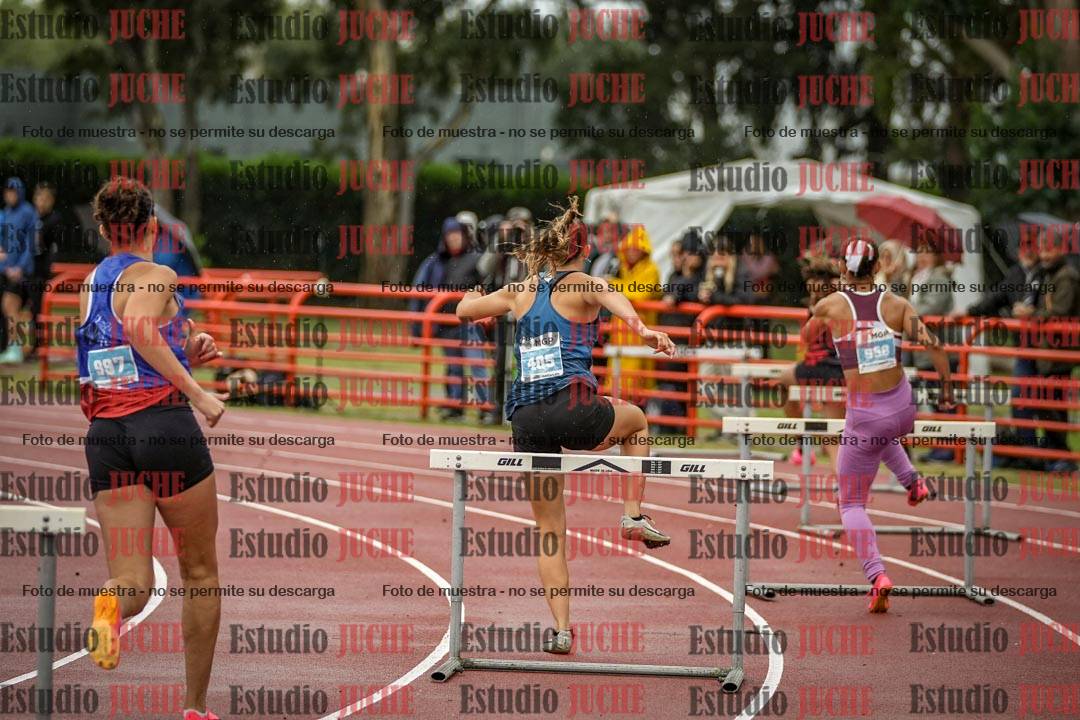 Fotos de los 400 m con vallas de mujeres