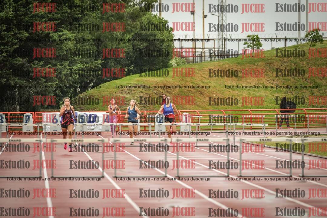 Fotos de los 400 m con vallas de mujeres