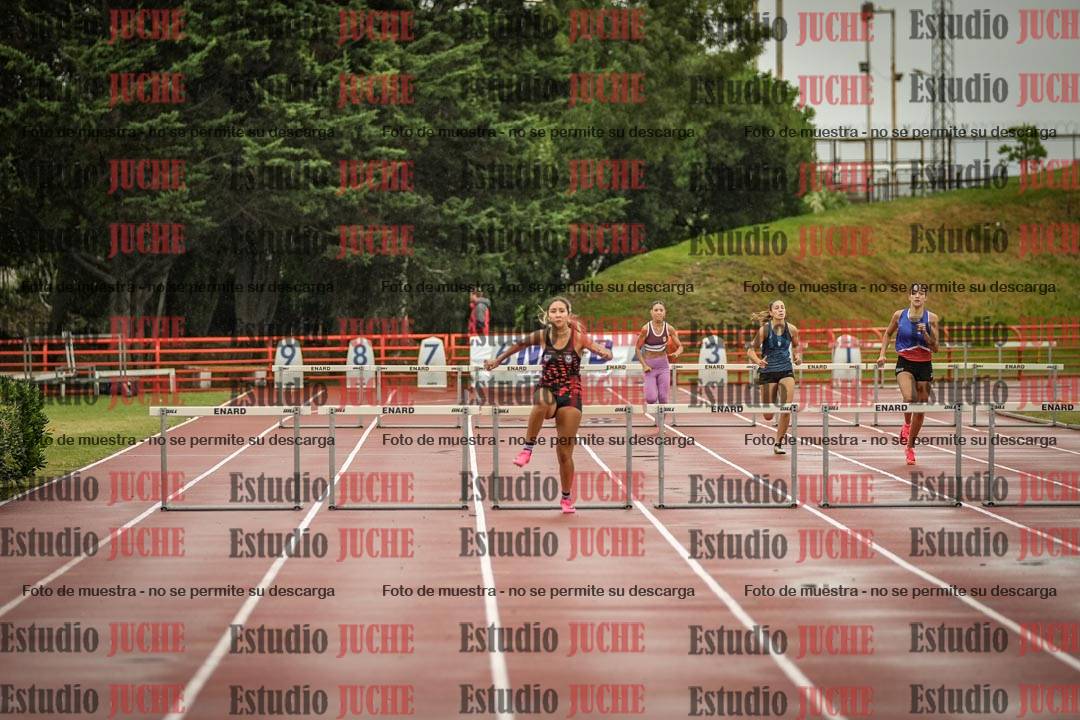 Fotos de los 400 m con vallas de mujeres