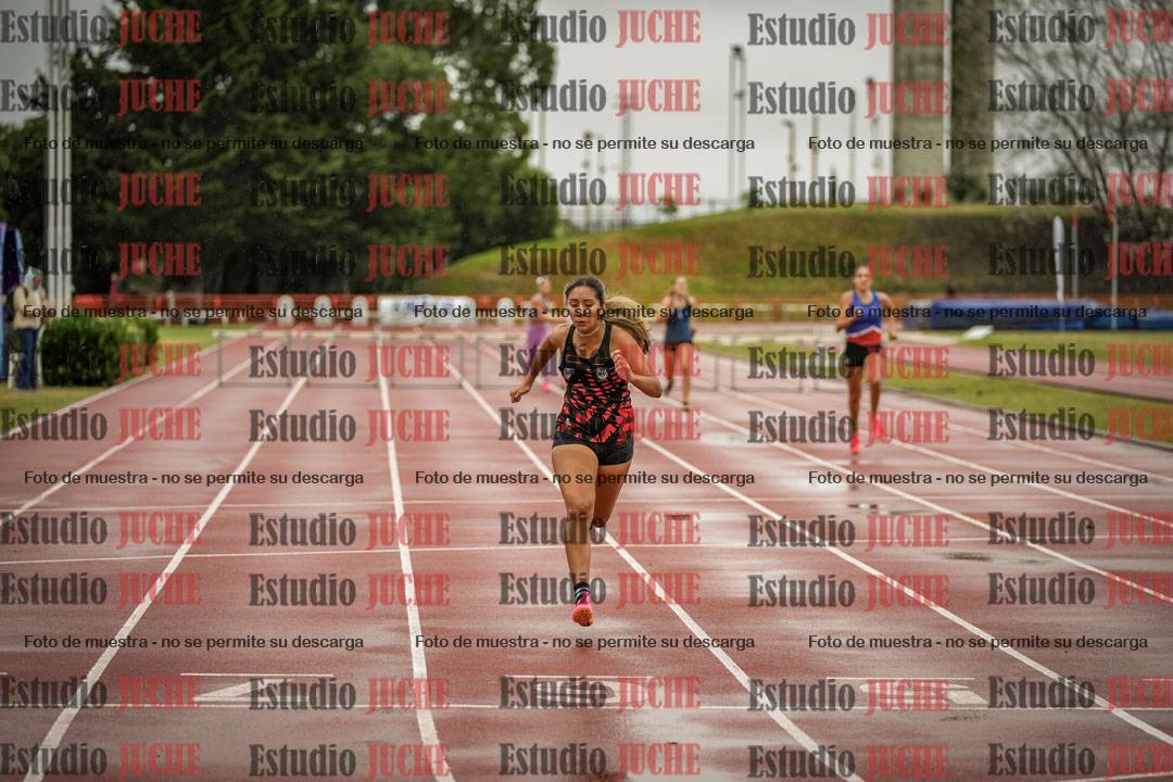 Fotos de los 400 m con vallas de mujeres