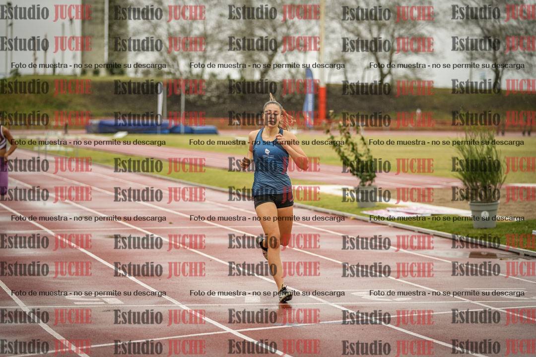Fotos de los 400 m con vallas de mujeres