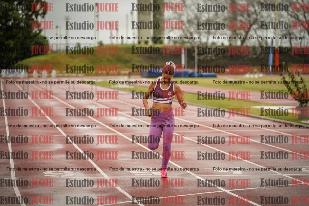 Fotos de los 400 m con vallas de mujeres
