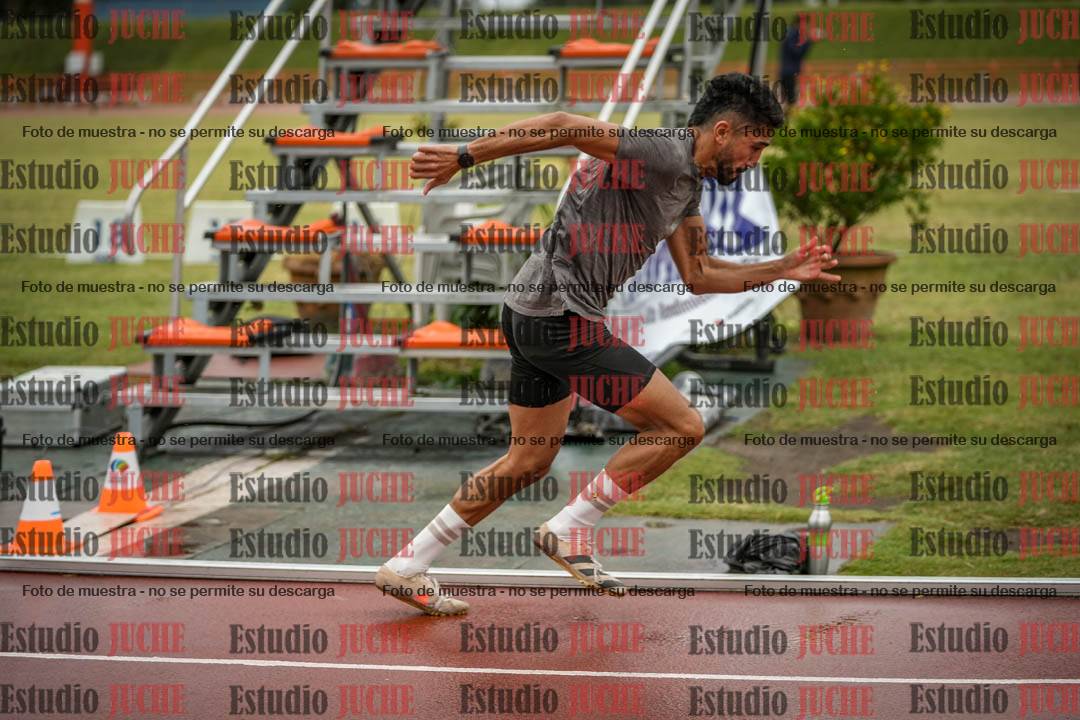 Fotos de los 400 m con vallas de varones - FINAL