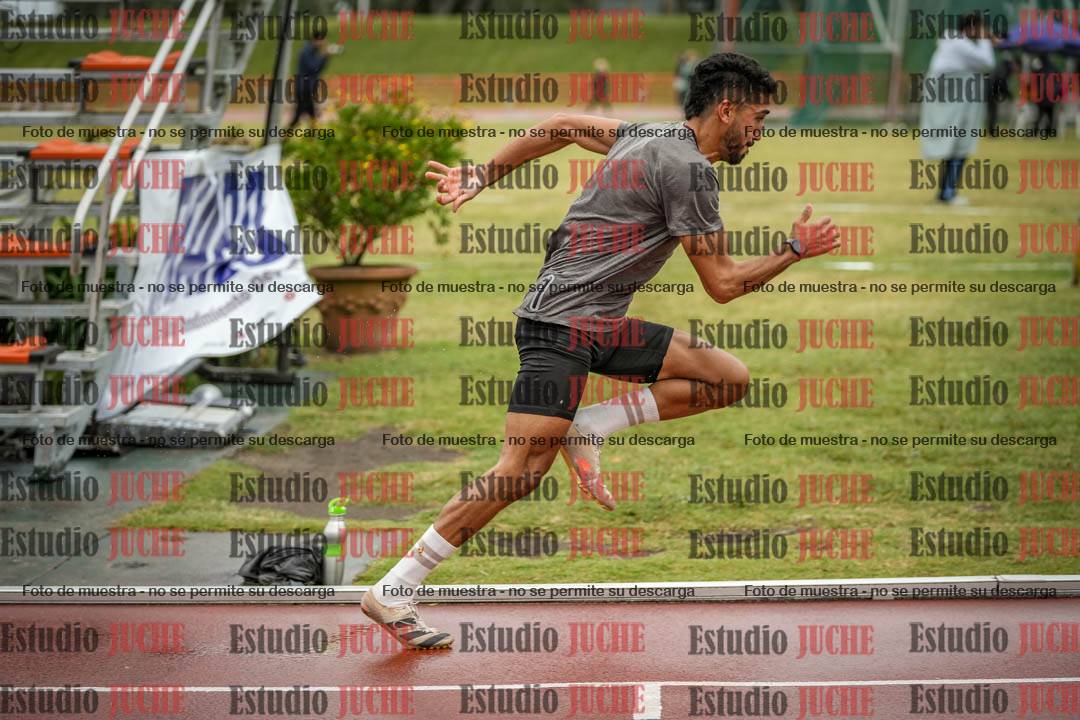 Fotos de los 400 m con vallas de varones - FINAL