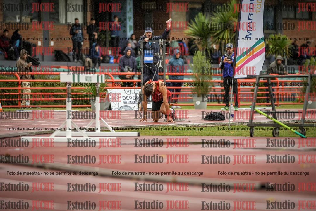 Fotos de los 400 m con vallas de varones - FINAL