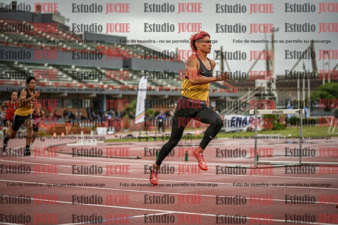 Fotos de los 400 m con vallas de varones - FINAL