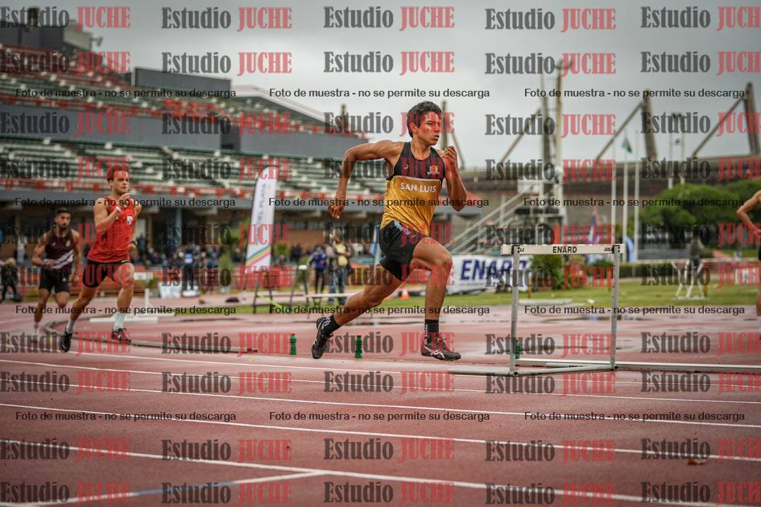 Fotos de los 400 m con vallas de varones - FINAL