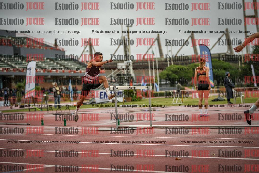 Fotos de los 400 m con vallas de varones - FINAL