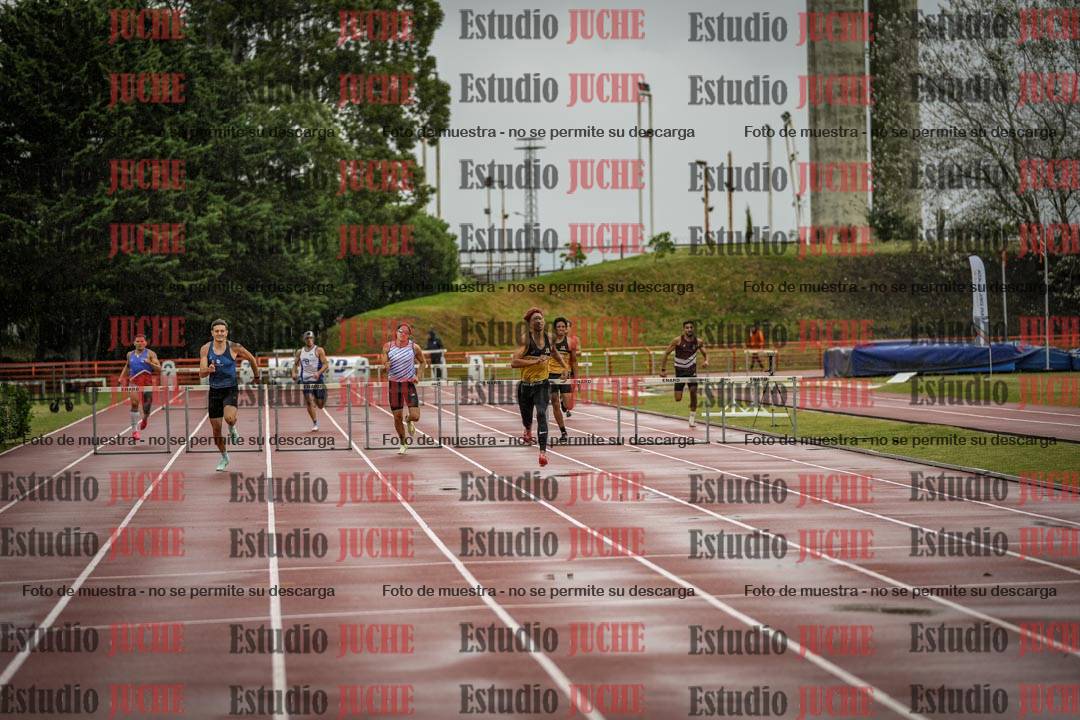 Fotos de los 400 m con vallas de varones - FINAL