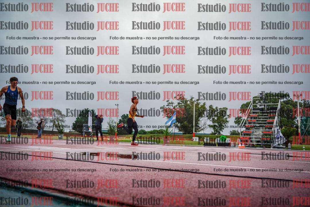 Fotos de los 400 m con vallas de varones - FINAL