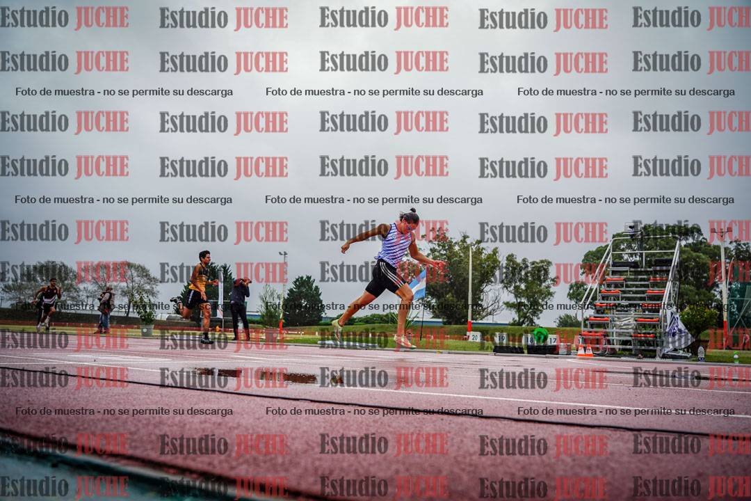 Fotos de los 400 m con vallas de varones - FINAL
