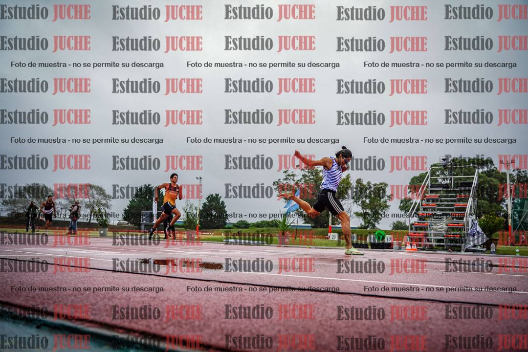 Fotos de los 400 m con vallas de varones - FINAL