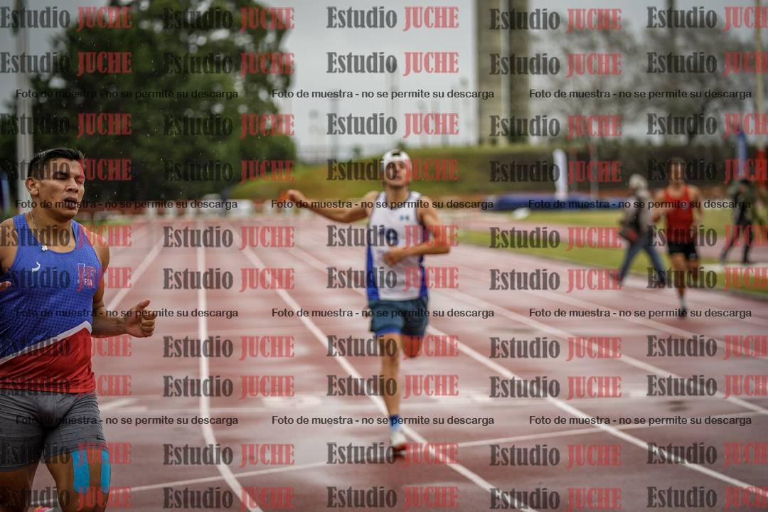 Fotos de los 400 m con vallas de varones - FINAL