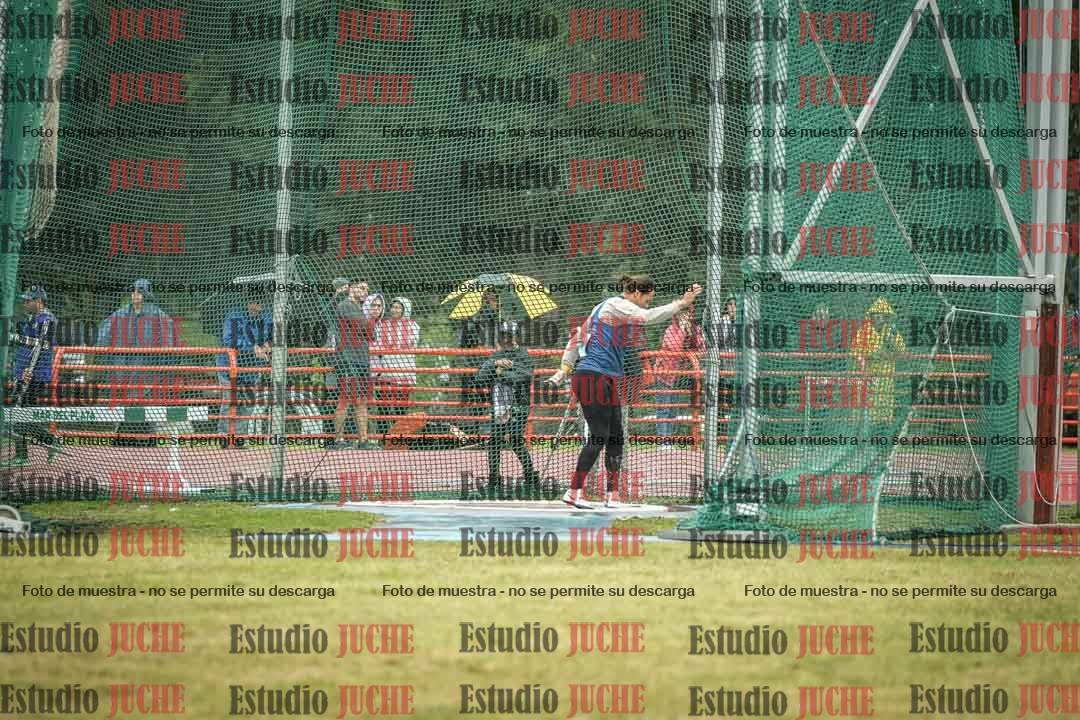 Fotos del lanzamiento de martillo de varones