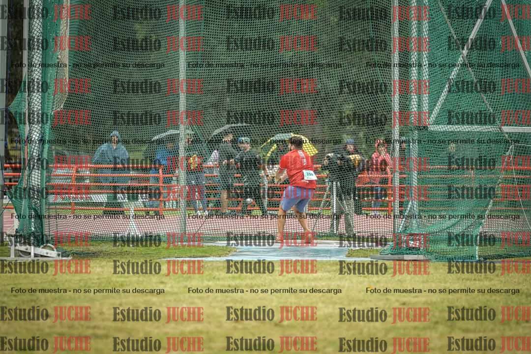 Fotos del lanzamiento de martillo de varones