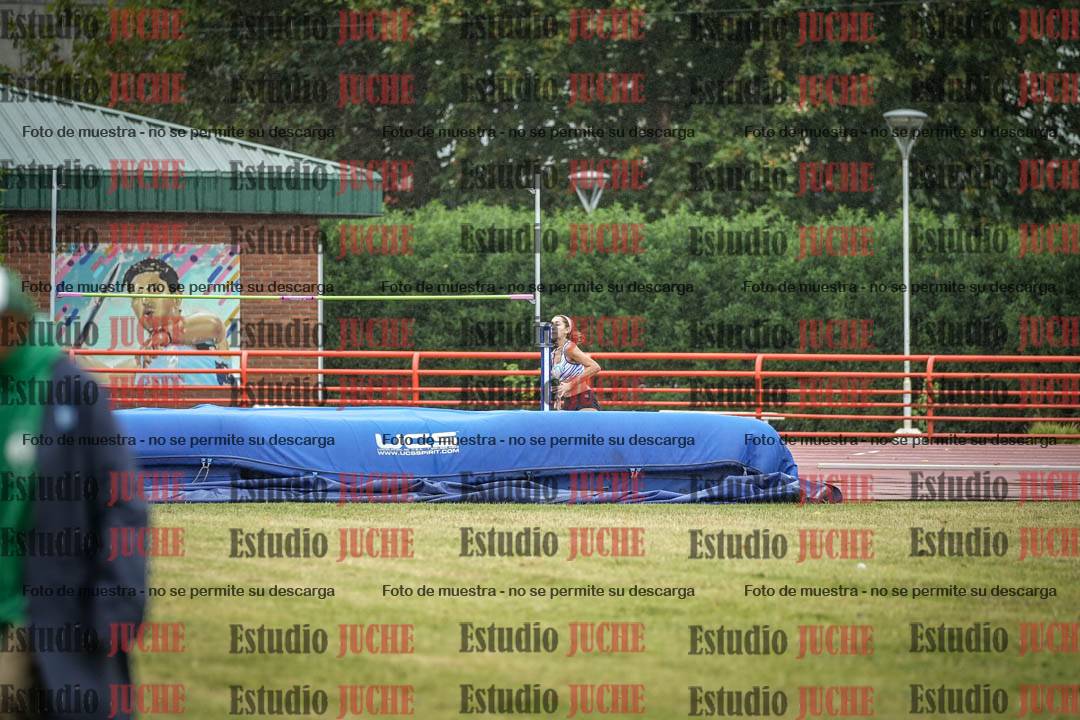 Fotos del salto en alto de mujeres