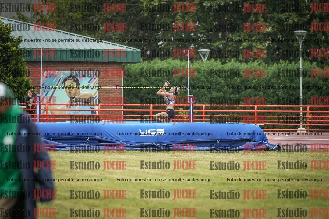Fotos del salto en alto de mujeres