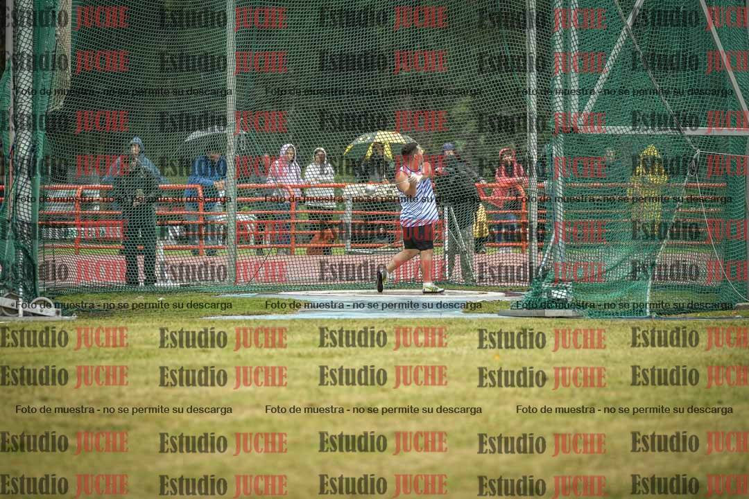 Fotos del lanzamiento de martillo de varones