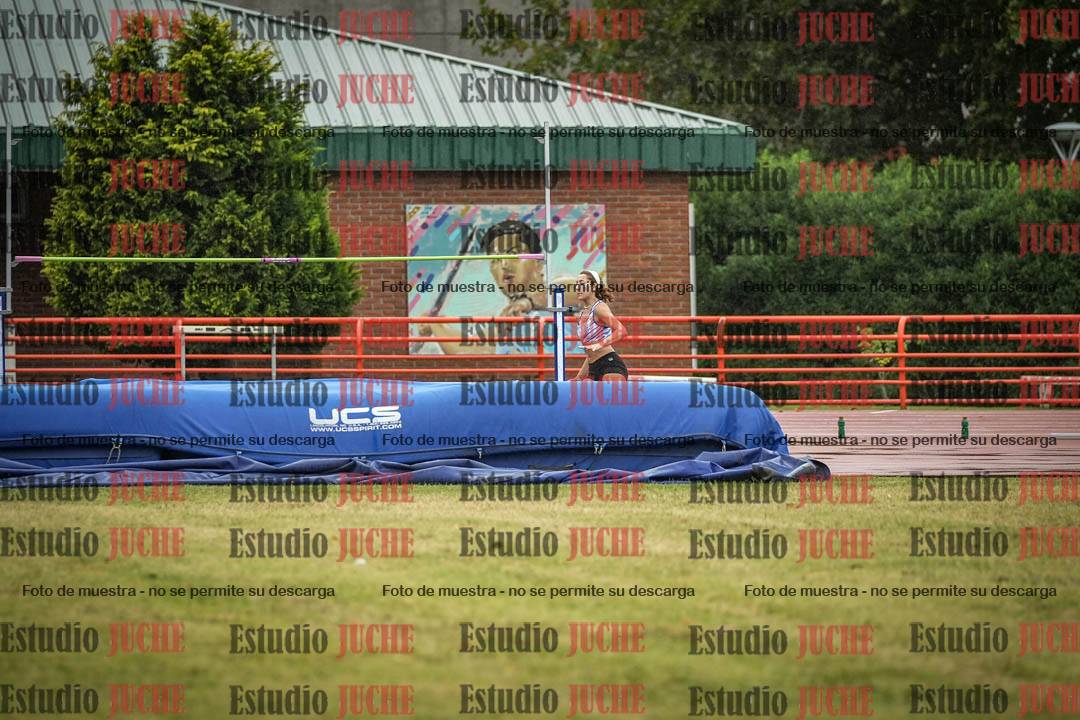 Fotos del salto en alto de mujeres