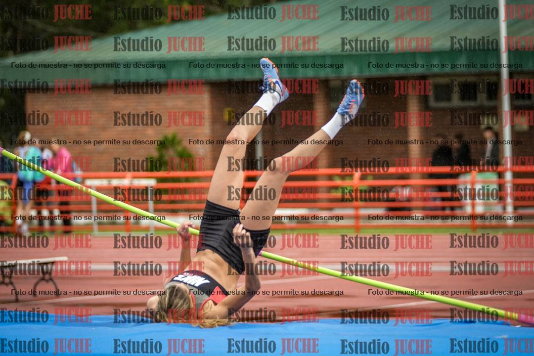 Fotos del salto en alto de mujeres